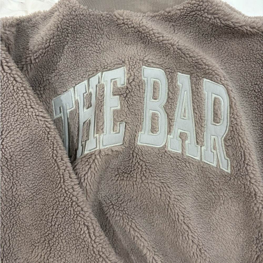 THE BAR teddy turtleneck sweatshirt